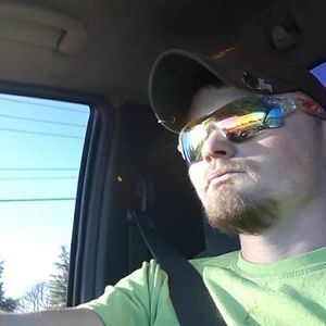 Meet your Posher, Jonathan